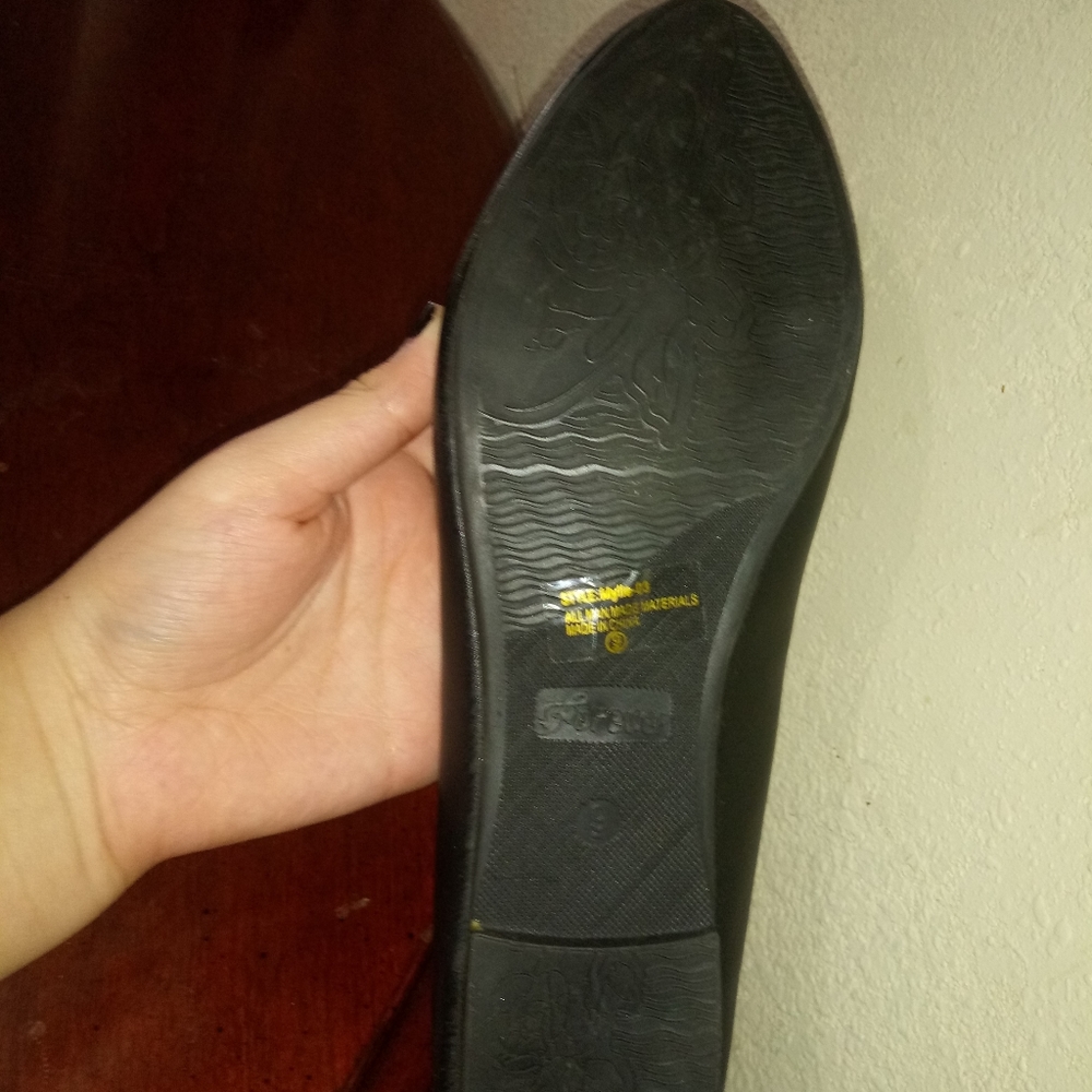 plain flats - Picture 3 of 3